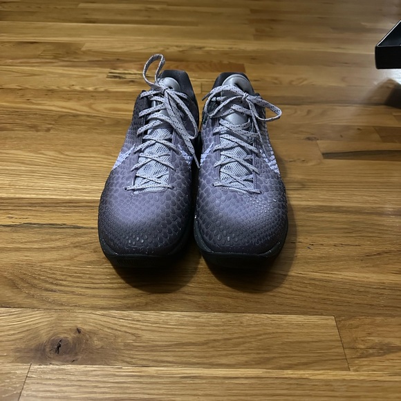 KOBE VI PROTRO EYBL